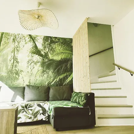 Beau Duplex Familial Avec Jardin Cloture Apartment