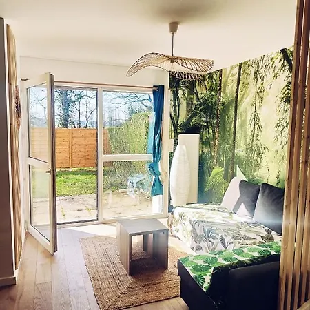 Beau Duplex Familial Avec Jardin Cloture Apartment Douvaine