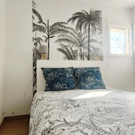 Beau Duplex Familial Avec Jardin Cloture Apartment