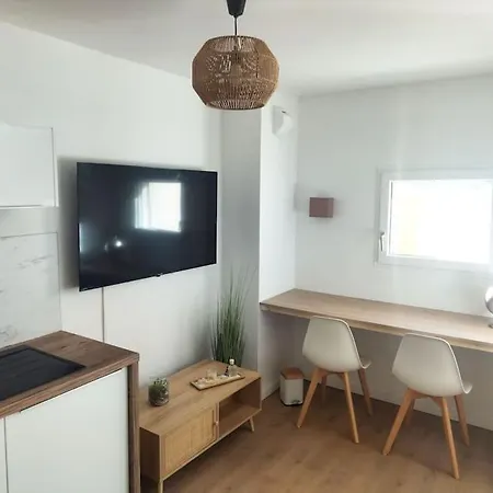 Apartment Beau Duplex Familial Avec Jardin Cloture